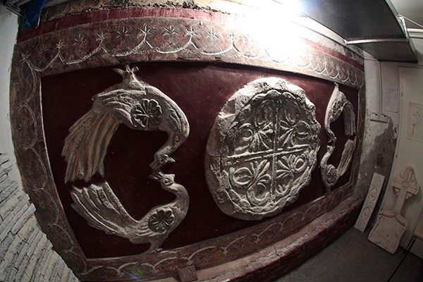 Вајарски бетон,декорација ентеријера дименз.400цм x 170 цм