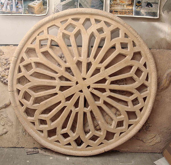 Вајарски бетон,розета пречника  130цм