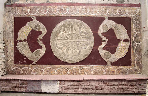 Вајарски бетон, зидна декорација 400цм   x 170цм, 2005г